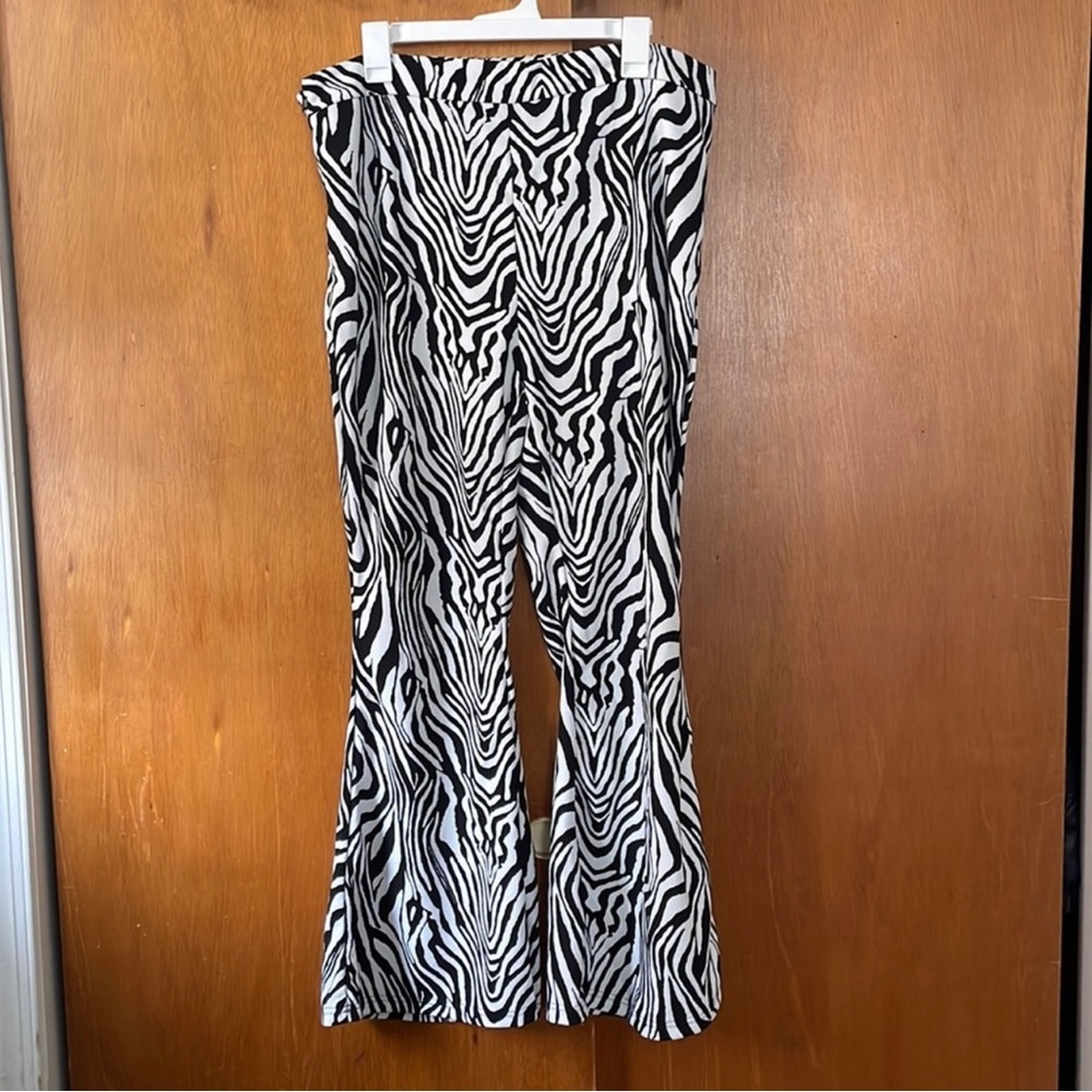 SHEIN flare pants